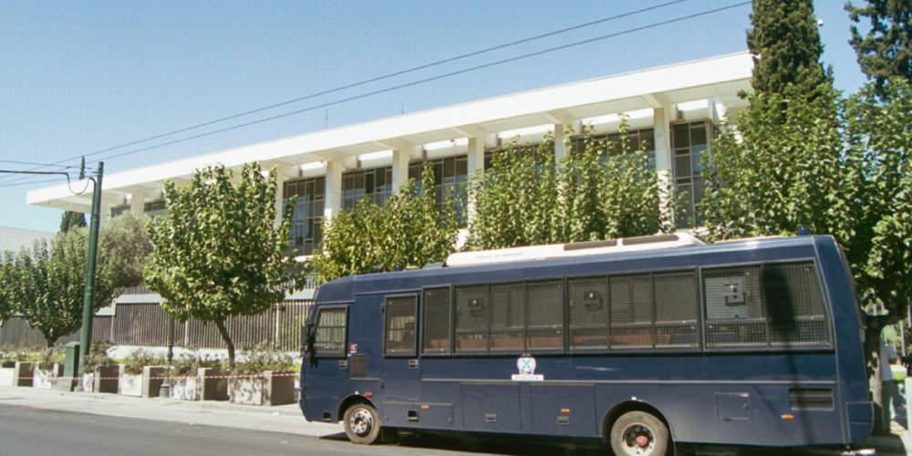 Αναποδογύρισε όχημα μετά από σύγκρουση έξω από την Αμερικανική Πρεσβεία