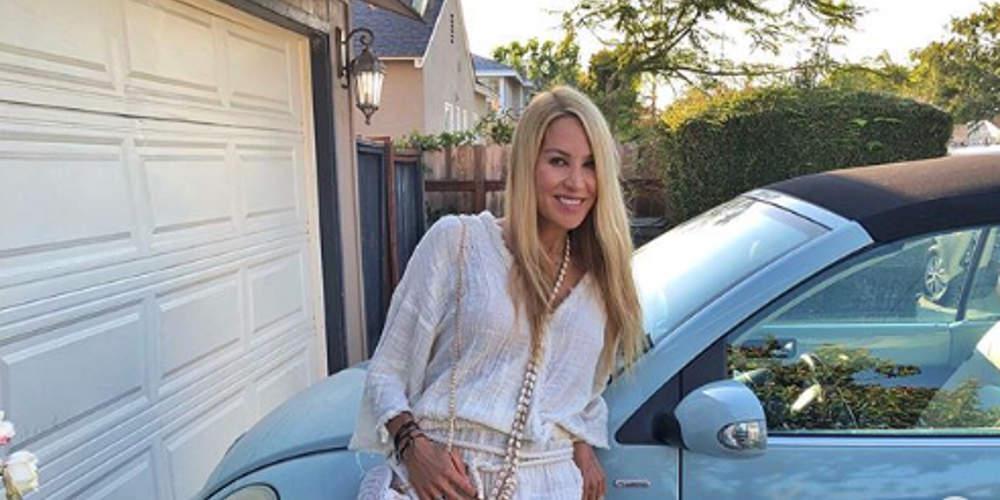 Ο ήλιος χαϊδεύει το γυμνό κορμί της Ναθαναήλ [εικόνα]