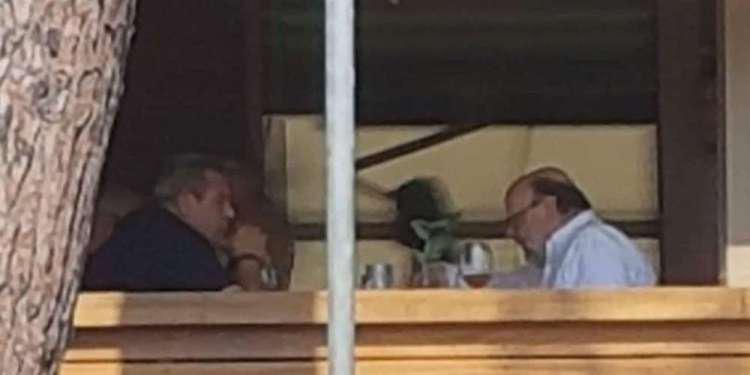 Το ψάρι άνοιξε την... πολιτική όρεξη σε Καμμένο και Αντώναρο