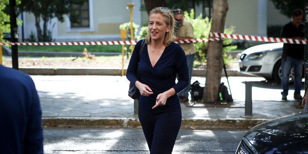 Δούρου: Το συνέδριο δεν είναι SYRIZA’S Next Top Model