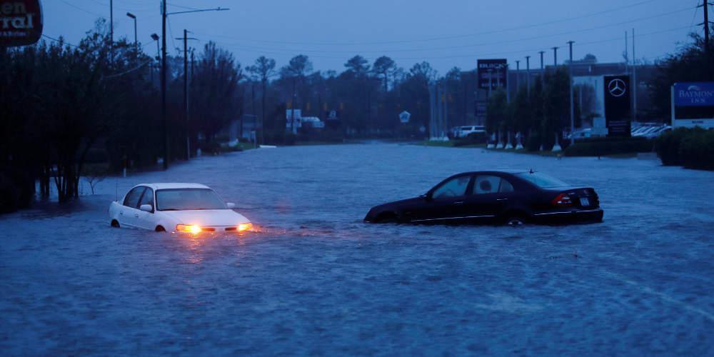 «Μνημειώδης ποσότητες βροχής» έφερε η Φλόρενς σύμφωνα με τον κυβερνήτη της Βόρειας Καρολίνας