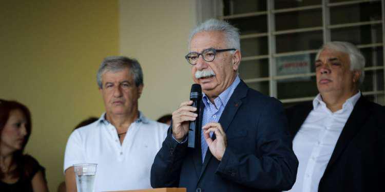 Ο Γαβρόγλου μυρίστηκε εκλογές και έταξε 15.000 προσλήψεις εκπαιδευτικών την επόμενη τριετία