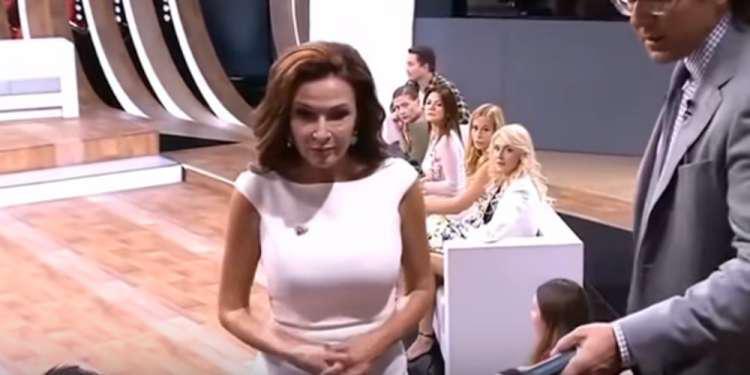 Ηθοποιός χαστούκισε γυναίκα on air επειδή προσέβαλε τον γιο της που πάσχει από σύνδρομο Ντάουν [βίντεο]