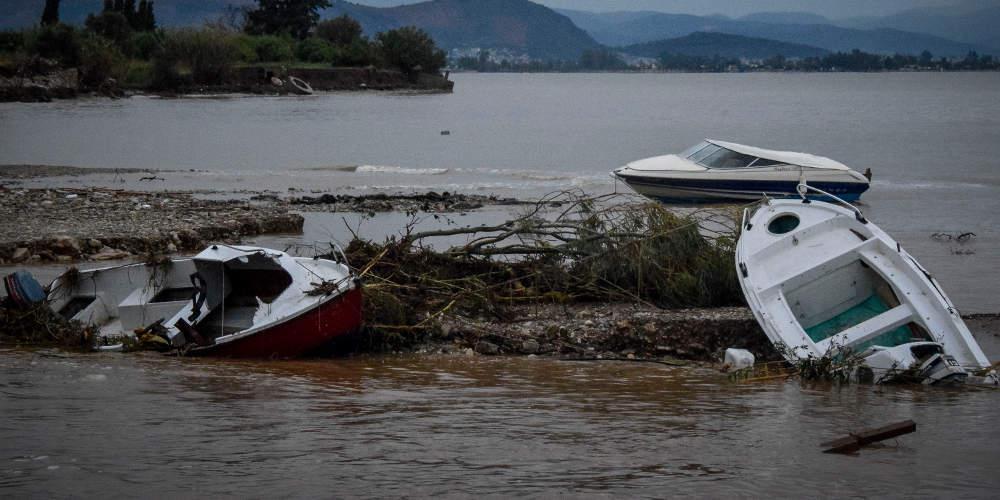 Τραγωδία: Ρέμα παρέσυρε αυτοκίνητο ηλικιωμένων - Μία νεκρή και δύο αγνοούμενοι