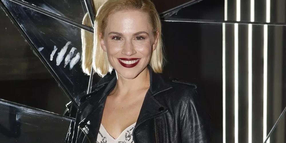 Η Νάντια Μπουλέ θα σε στείλει με το γυμνασμένο της κορμί [εικόνα]