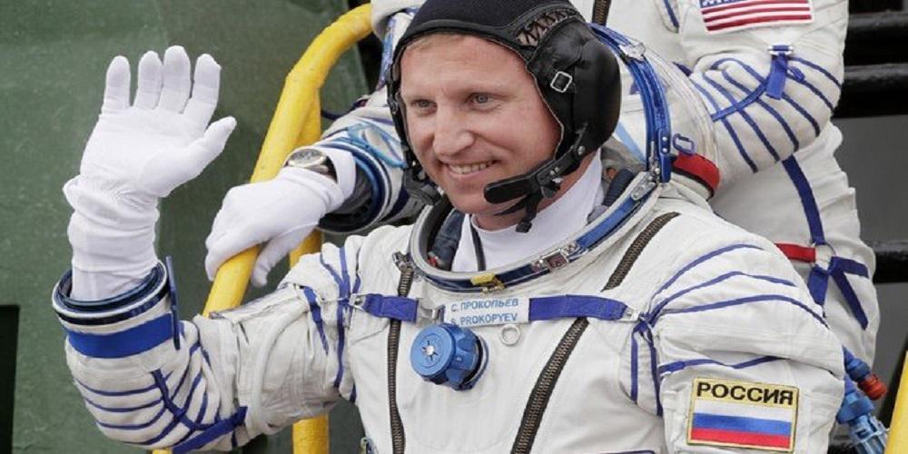 Κοσμοναύτης με τη... ρωγμή στον Διεθνή Διαστημικό Σταθμό! [βίντεο]