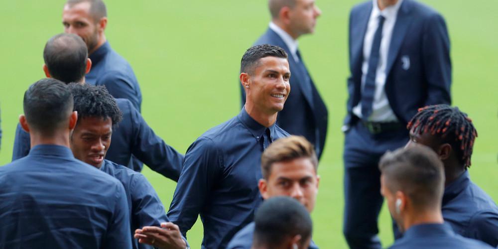 «Ντου» κουκουλοφόρων στο ξενοδοχείο της Γιουβέντους - Συνθήματα κατά του Ρονάλντο