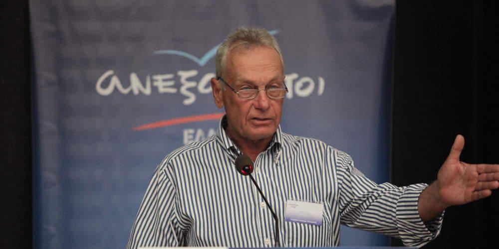 Ο Σγουρίδης κατέθεσε την παραίτησή του στον Καμμένο