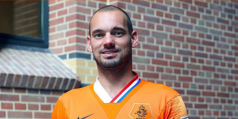 Μια φανέλα 15 χρόνων για το «αντίο» του Σνάιντερ από την εθνική Ολλανδίας [εικόνα]