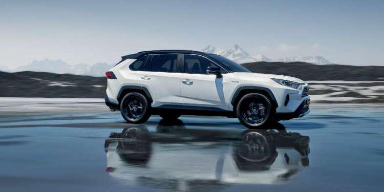 Η παρουσία της Toyota στην έκθεση αυτοκινήτων του Παρισιού