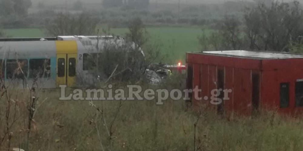 Τραγωδία: Μία νεκρή από σύγκρουση τρένου με ΙΧ στην Τιθορέα
