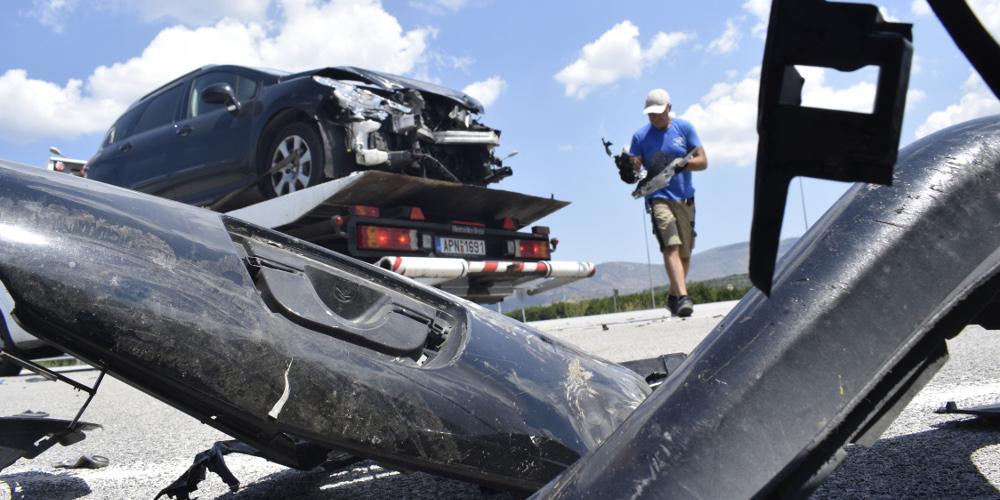 Για πρώτη φορά λιγότεροι νεκροί στους ελληνικούς δρόμους εδώ και 10 χρόνια - Ο απολογισμός του «πολέμου» στην άσφαλτο