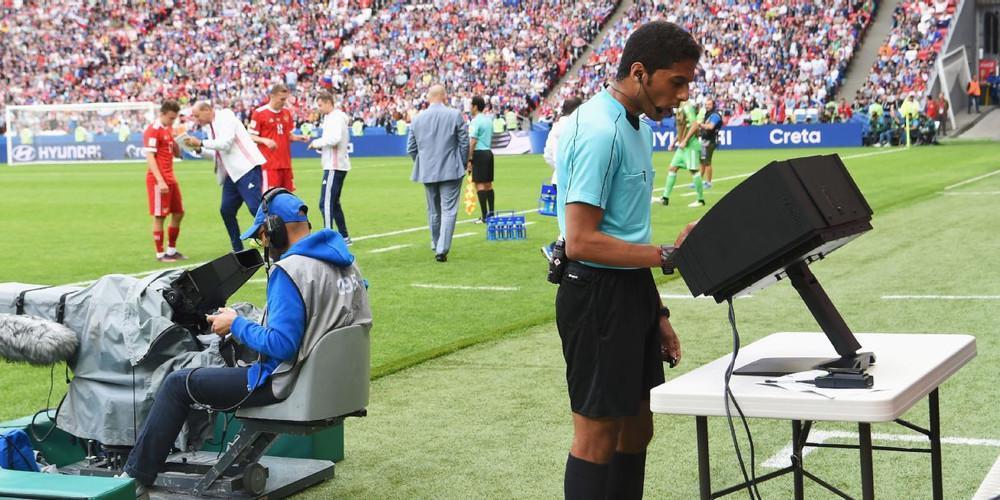 Παρουσιάστηκε του VAR στους «16» του Champions League