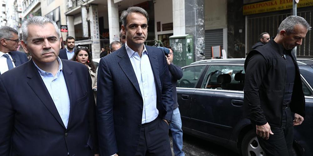 Μητσοτάκης από ΑΤ Ομόνοιας: Περιμένουν να καούν αστυνομικοί για να ευαισθητοποιηθούν;