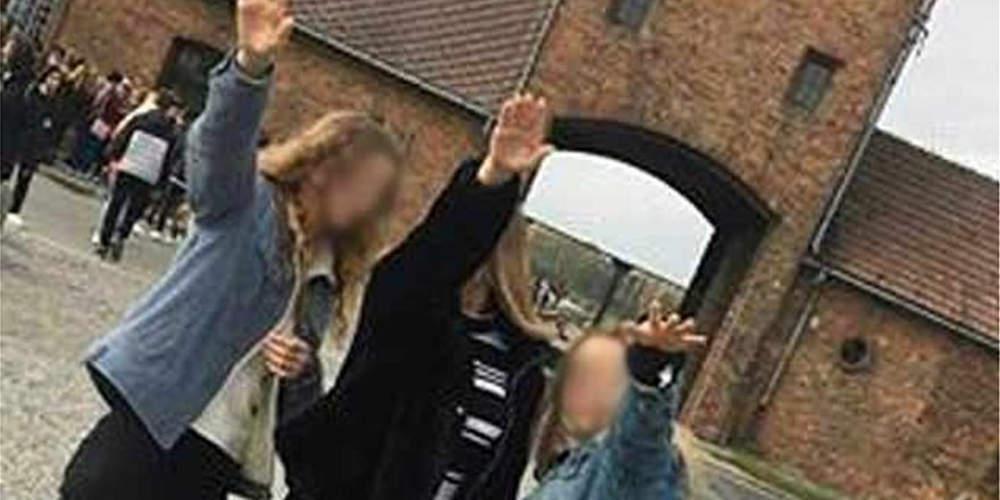 Σφοδρές αντιδράσεις με το ναζιστικό χαιρετισμό μαθητριών στο Άουσβιτς [εικόνα