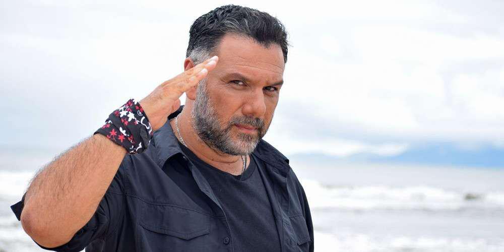 Αρναούτογλου : Παράξενη η στιγμή με το Λιάγκα στο γάμο του Ρέμου [βίντεο]