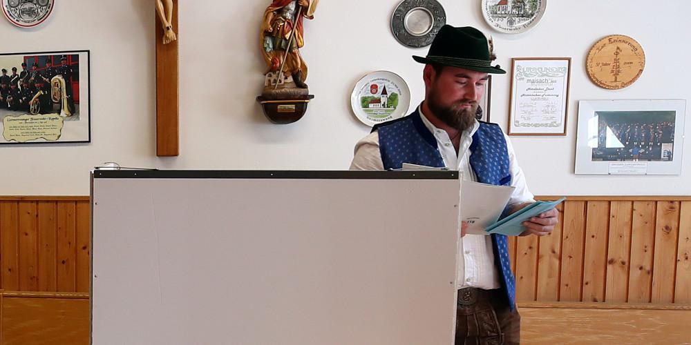 Εκλογές στη Βαυαρία: Αυξημένη εμφανίζεται η συμμετοχή των ψηφοφόρων