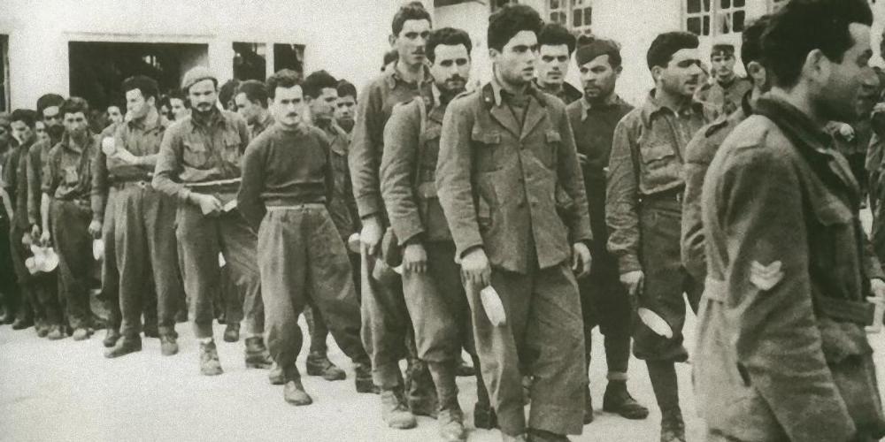 28η Οκτωβρίου: Οι πρώτες μέρες μόλις ήχησαν οι σειρήνες του πολέμου