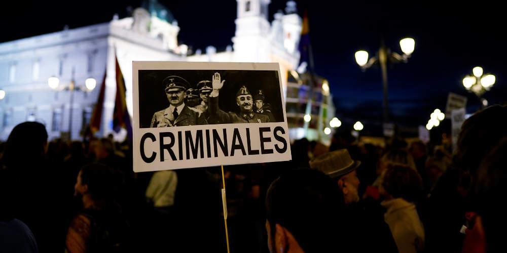 Αντιδράσεις στην Ισπανία για την ταφή του Φράνκο σε ναό στη Μαδρίτη