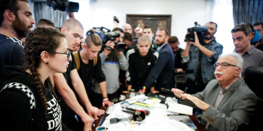 Ο Παπαδημούλης παρομοίασε τον Γαβρόγλου με τον Αϊνστάιν και το twitter «γονάτισε»