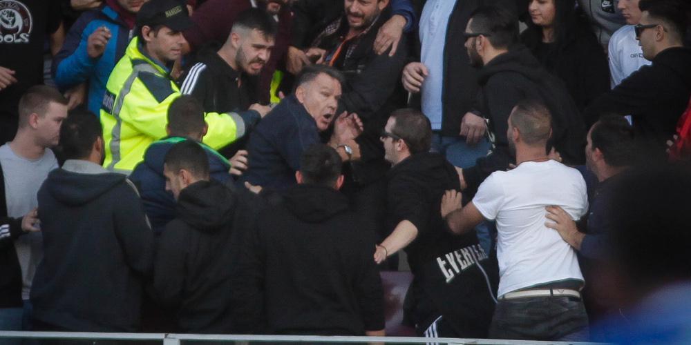 Ένταση μεταξύ Κούγια και οπαδών στο AEL FC Arena [εικόνες]