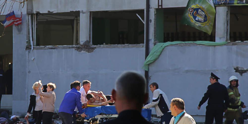 Βίντεο-ντοκουμέντο από το μακελειό στη σχολή της Κριμαίας [προσοχή σκληρές εικόνες]