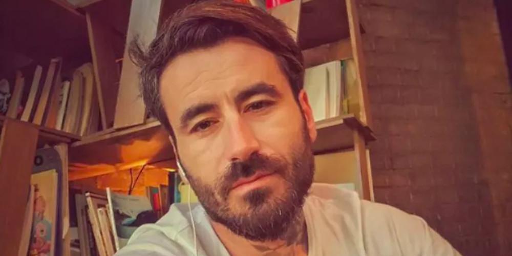 Ο Γιώργος Μαυρίδης απαθανατίζει τη μεγάλη φωτιά στην Εύβοια