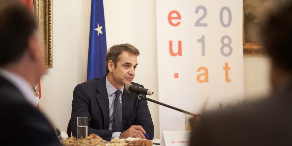 Μήτσοτάκης: Ήρθαν να συζητήσουν για Brexit και προέκυψε exit Κοτζιά