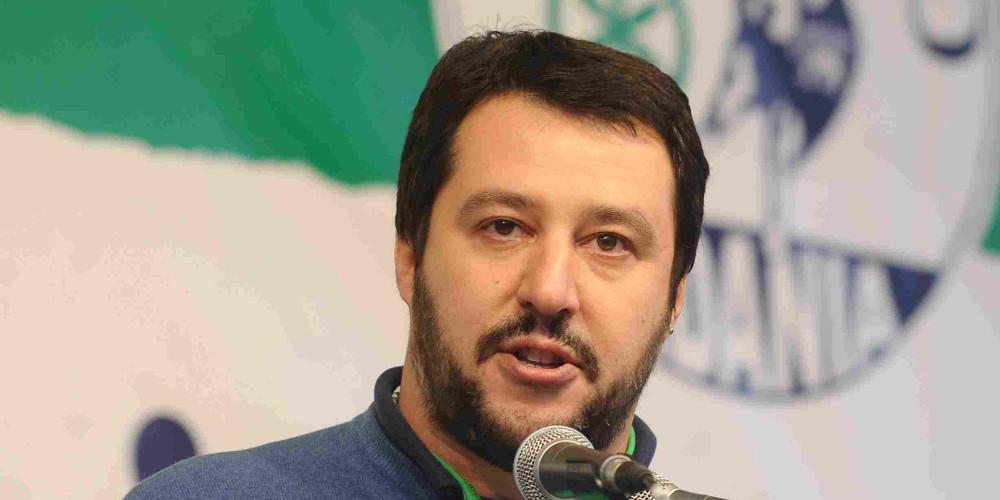 Σάλος με Σαλβίνι: Οι γυναίκες που κάνουν επανειλημμένα αμβλώσεις «χαρακτηρίζονται από απολίτιστο τρόπο ζωής»