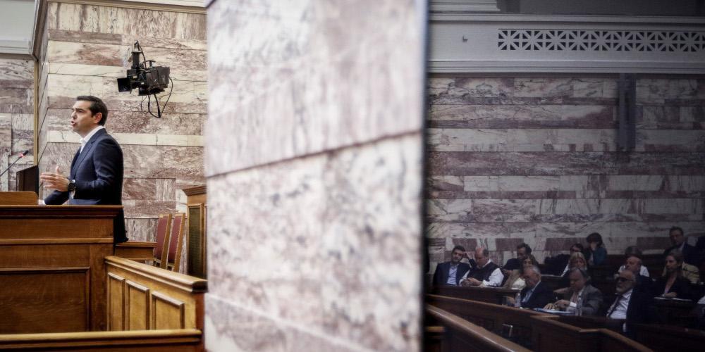 Όχημα για να επιτεθεί στην αντιπολίτευση η συνταγματική αναθεώρηση για τον Τσίπρα