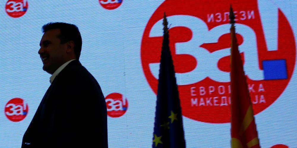 Τρίζει η καρέκλα του Ζάεφ - Πρόωρες εκλογές στις 12 Απριλίου στα Σκόπια