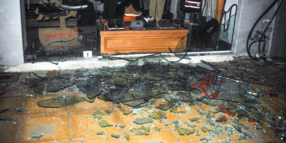 Σεισμός στη Ζάκυνθο: Εβδομήντα δύο κτίρια κρίθηκαν ακατάλληλα