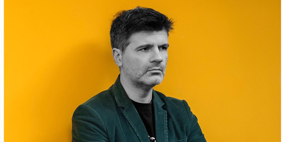 Ο Φοίβος Δεληβοριάς και τα παιδικά του τραγούδια κάθε Κυριακή στο θέατρο RADAR για 9 μόνο παραστάσεις