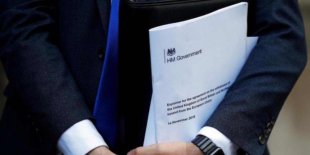 Στη δημοσιότητα το κείμενο πολιτικής διακήρυξης για το Brexit - Τι περιλαμβάνει