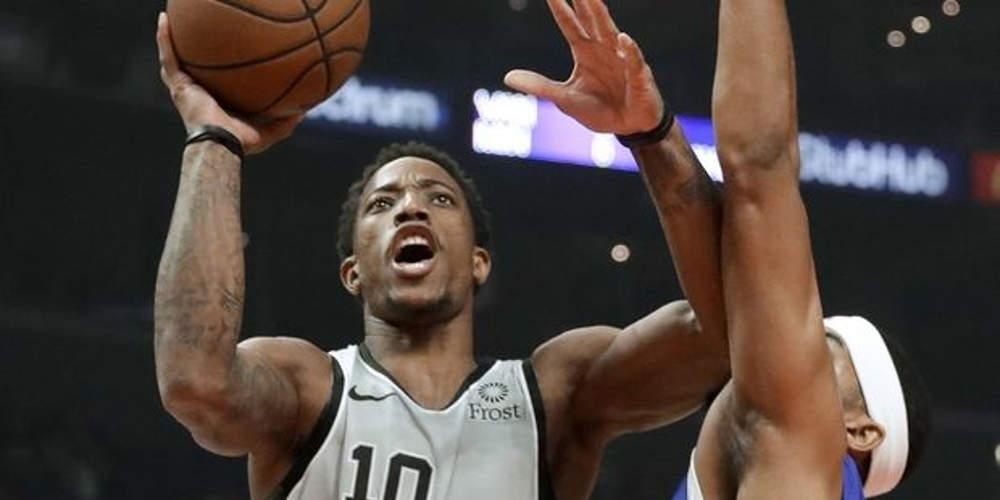 Εντυπωσιάζει το πρώτο τριπλ-νταμπλ του ΝτεΡόζαν [βίντεο]