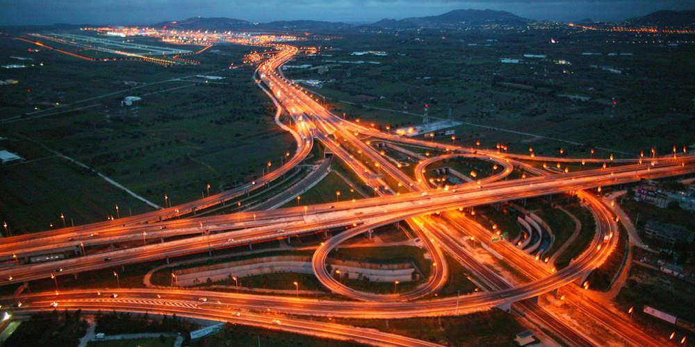 Η κυβέρνηση «γκαζώνει» για την Αττική Οδό