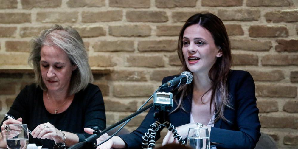 Αχτσιόγλου: Η αύξηση του κατώτατου μισθού είναι πυρηνικό στοιχείο του προγράμματός μας