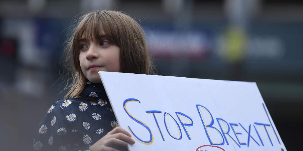 Η πλειοψηφία των πολιτών στη Βρετανία θα τασσόταν κατά του Brexit σε δεύτερο δημοψήφισμα