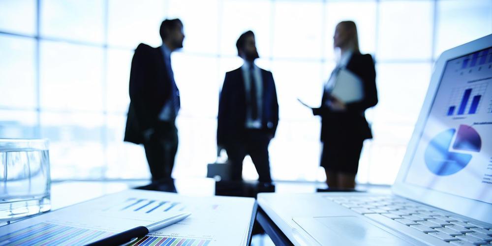 ΔΥΠΑ MeToo Greece: Τι περιλαμβάνει το νομοσχέδιο για την Προστασία της Εργασίας για τη βία και τη σεξουαλική παρενόχληση