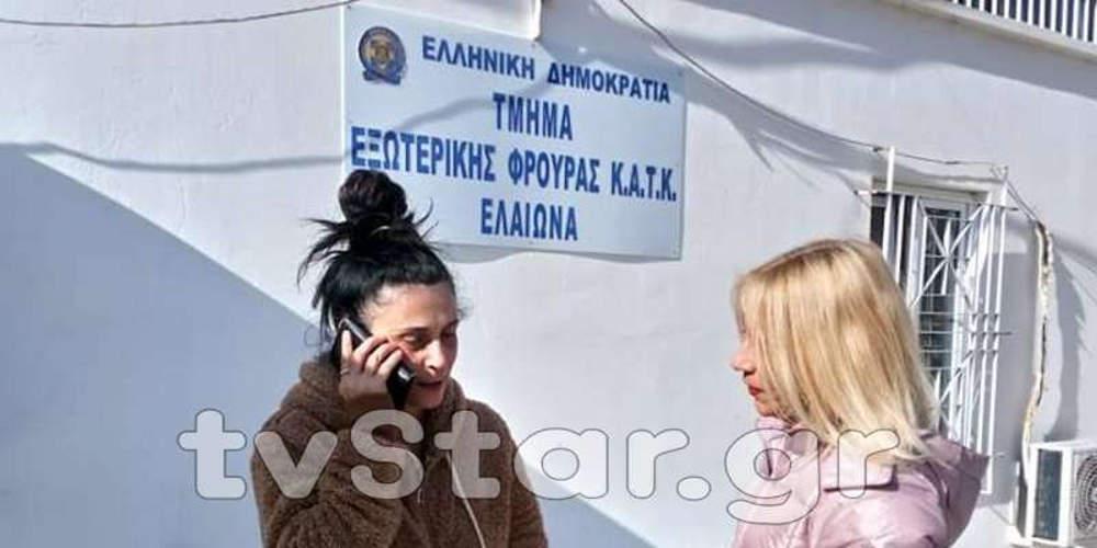 Οι πρώτες στιγμές ελευθερίας της 53χρονης καθαρίστριας μετά την αποφυλάκισή της [εικόνες]