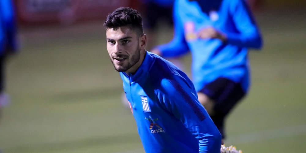 Η πρώτη φωτογραφία του Μασουρά με την ερυρθόλευκη φανέλα [εικόνα]