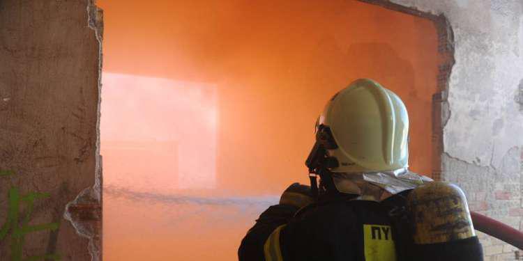 Φωτιά στο κλειστό του Πανιωνίου στη Νέα Σμύρνη