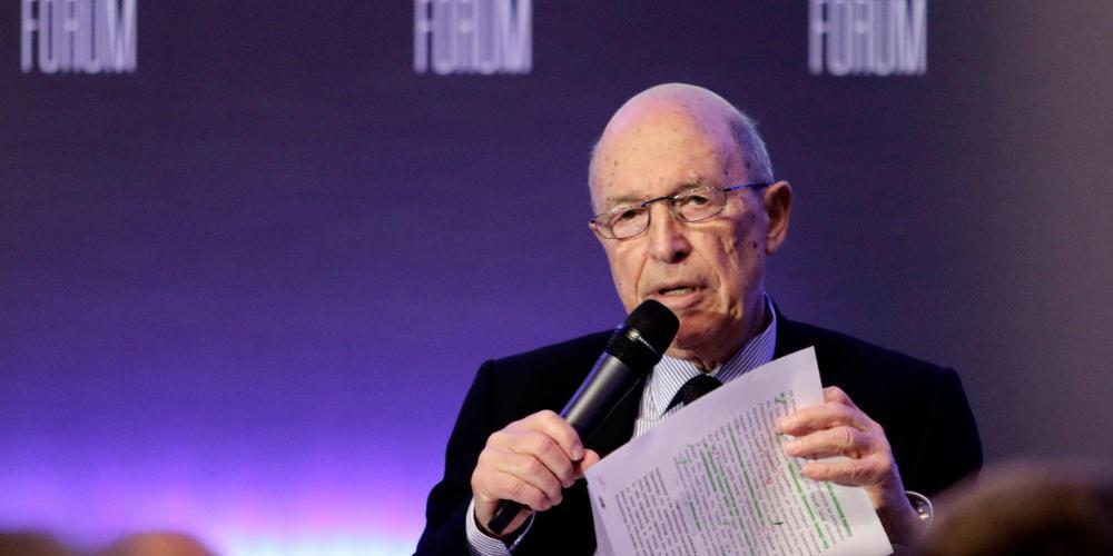 Στο αρχείο η υπόθεση για τους λογαριασμούς του Κώστα Σημίτη