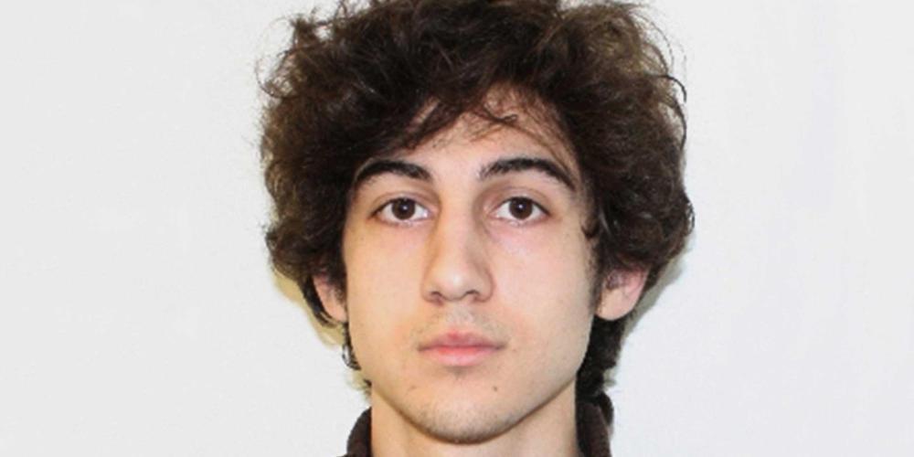 Ο βομβιστής του μαραθωνίου στην Βοστώνη προσφέρει βοήθεια για να μην εκτελεστεί