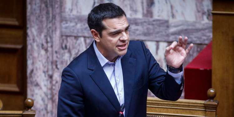 Ο Τσίπρας έκανε... καφενείο τη Βουλή πίνοντας καφέ στα έδρανα [εικόνες]