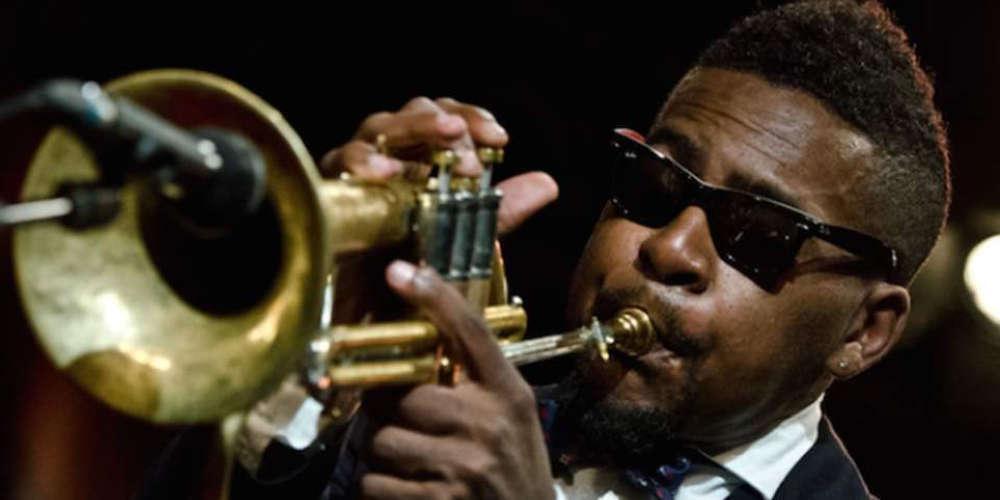 Πέθανε σε ηλικία 49 ετών ο τρομπετίστας της τζαζ Ρόι Χάργκροβ