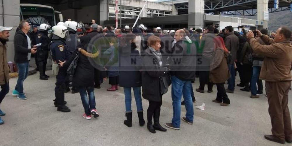 Ένταση στα ελληνοαλβανικά σύνορα – Εμποδίζουν Έλληνες να πάνε στο μνημόσυνο Κατσίφα