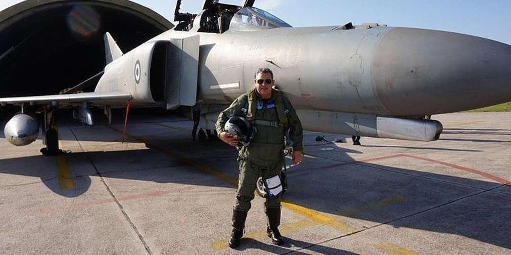 Ε, ας παραιτηθεί επιτέλους αυτός ο Καμμένος