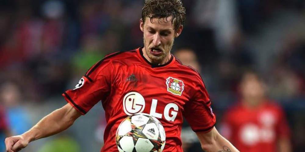 Πρώην επιθετικός της Λεβερκούζεν ξεγελούσε τους τεχνικούς βάζοντας της γυναίκα του να γυμνάζεται