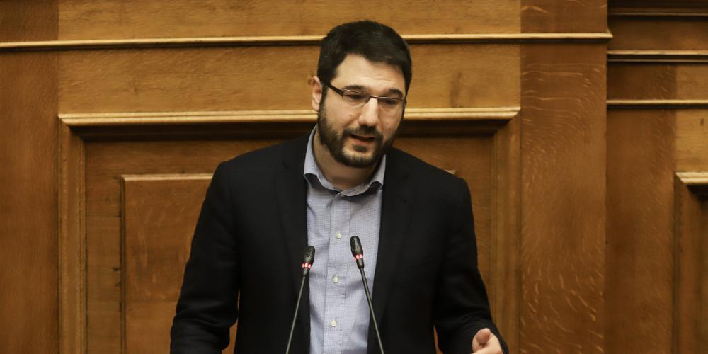 Ηλιόπουλος: Κοινωνικές κατοικίες για τα νέα ζευγάρια στην Αθήνα - Δεν είναι άβατο τα Εξάρχεια
